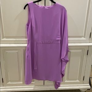 Fabulous Halston NWT dress Size 4 One long sleeve